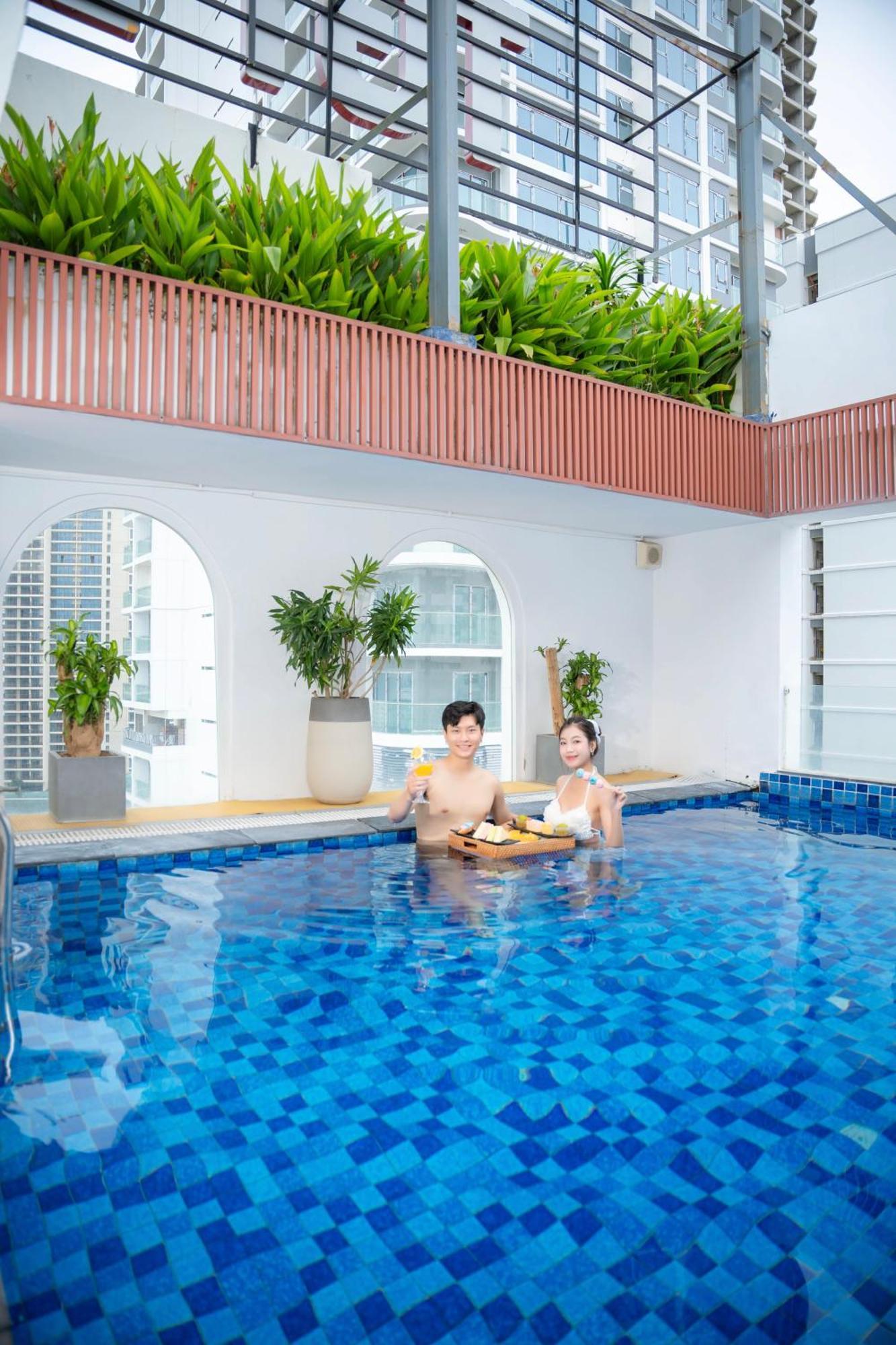 Tgt Beach Hotel Da Nang Bagian luar foto