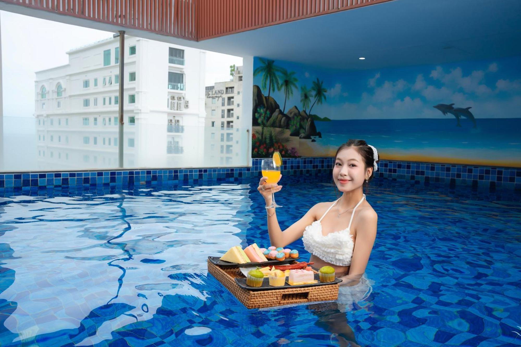 Tgt Beach Hotel Da Nang Bagian luar foto