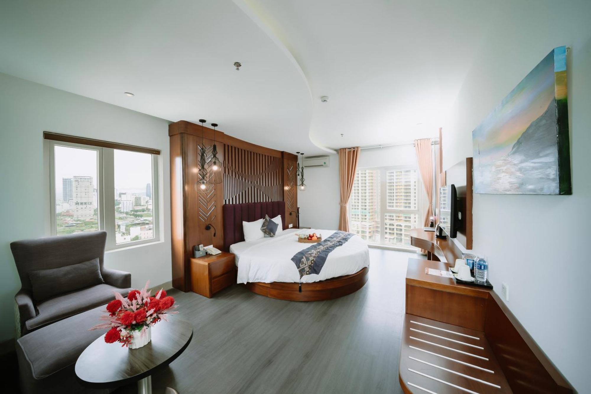Tgt Beach Hotel Da Nang Bagian luar foto