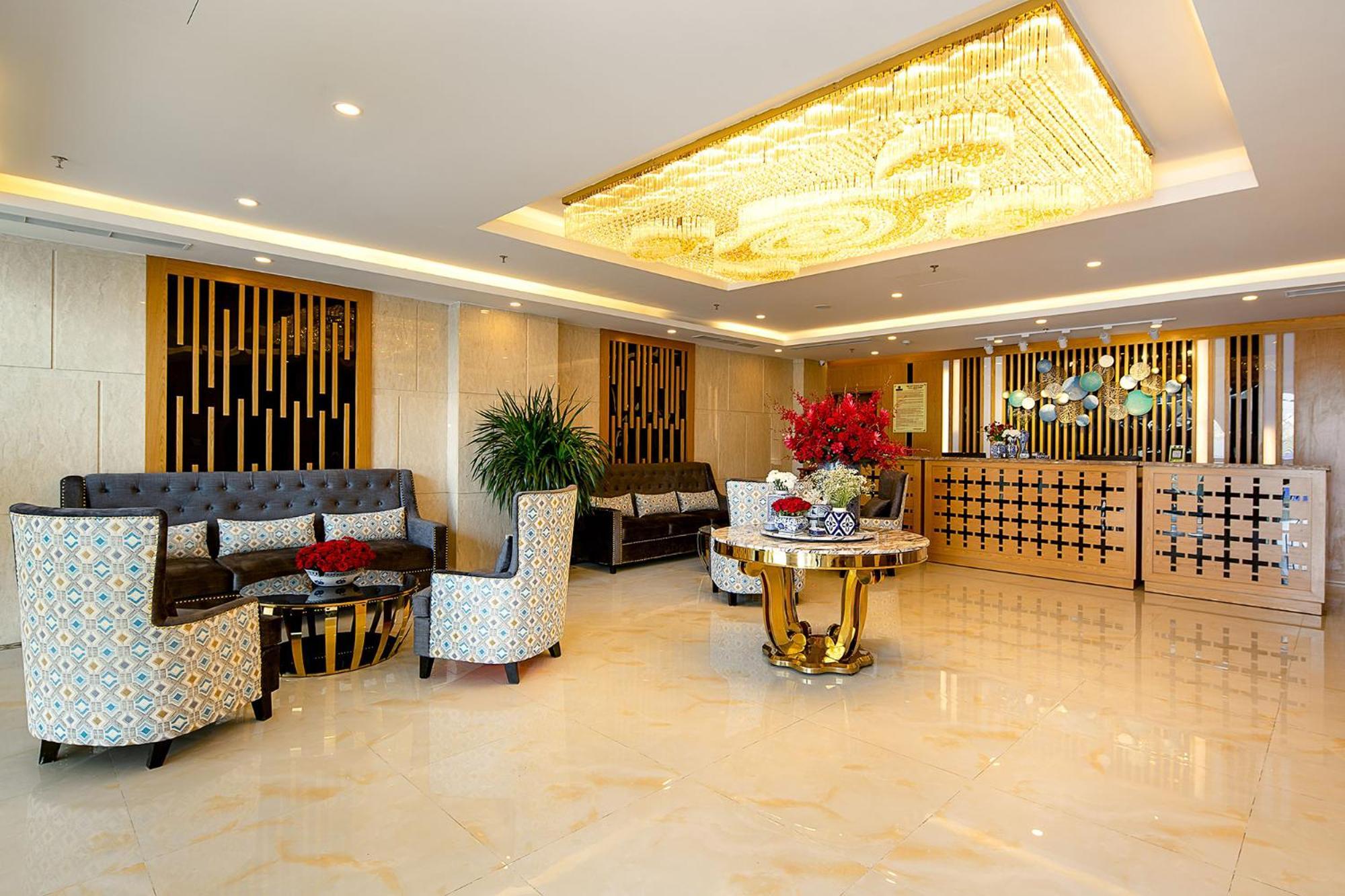 Tgt Beach Hotel Da Nang Bagian luar foto