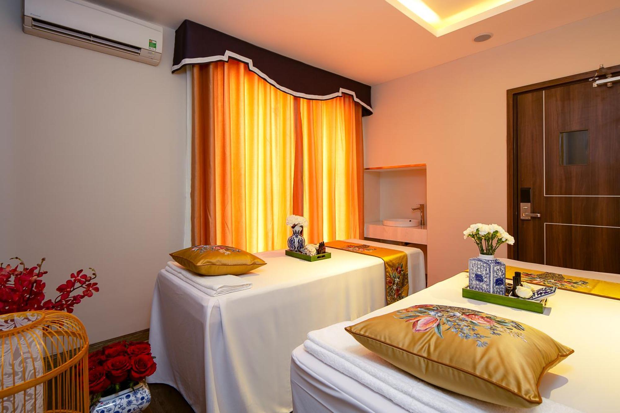 Tgt Beach Hotel Da Nang Bagian luar foto