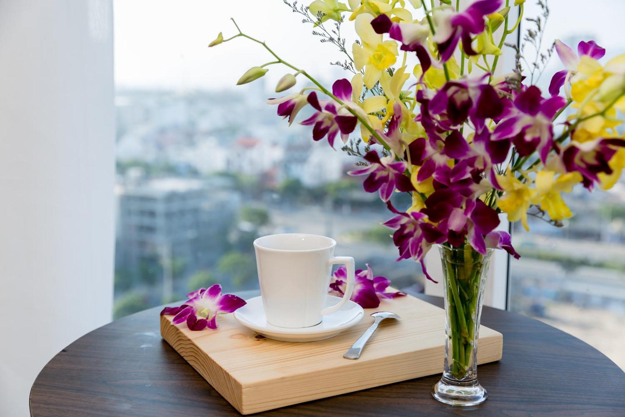 Tgt Beach Hotel Da Nang Bagian luar foto